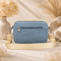 Tył listonoszki Box Denim Beige Harmony beżowo-niebieskiej z kieszenią na zamek