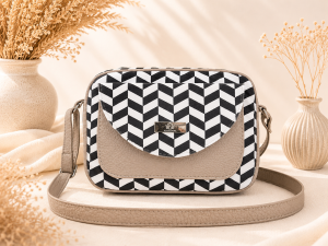 Listonoszka Box Classic Chevron – geometryczny wzór 