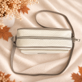 Listonoszka Box Classic Vanilla Herringbone beżowa – widok z góry