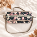 Listonoszka Box Vintage Roses beżowa w róże – widok z góry